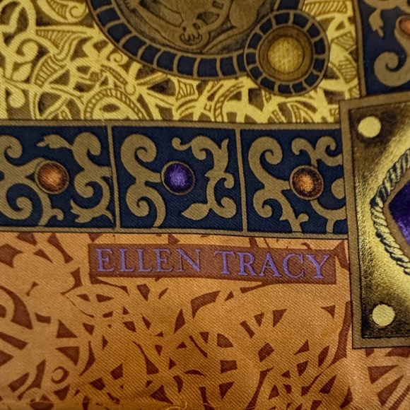 Ellen Tracy Vintage Silk Scarf – Ornate Jewel & Filigree Design – 35" Square - Picture 8 of 8